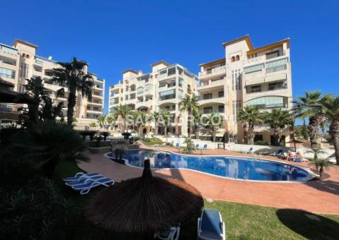 Penthouse with 2 bedrooms and 2 bathrooms in Guardamar del Segura, Alicante