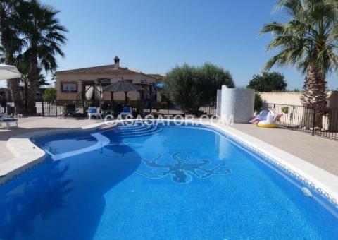 Townhouse with 3 bedrooms and 2 bathrooms in Rafal, Alicante