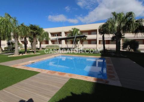 Apartment with 2 bedrooms and 2 bathrooms in Gran Alacant, Alicante