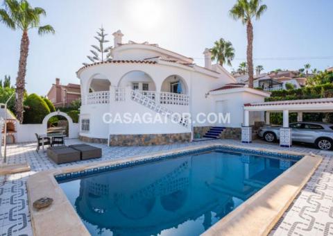 Villa with 3 bedrooms and 2 bathrooms in Rojales, Alicante