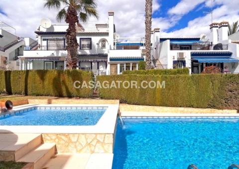 Townhouse with 3 bedrooms and 1 bathrooms in Orihuela Costa, Alicante