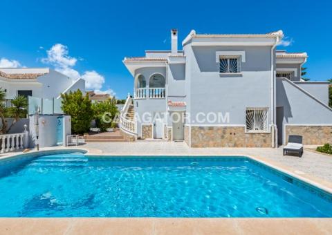 Villa with 7 bedrooms and 3 bathrooms in Ciudad Quesada, Alicante