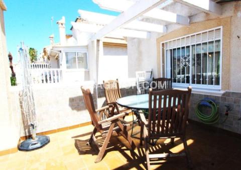 Villa with 3 bedrooms and 2 bathrooms in Orihuela Costa, Alicante