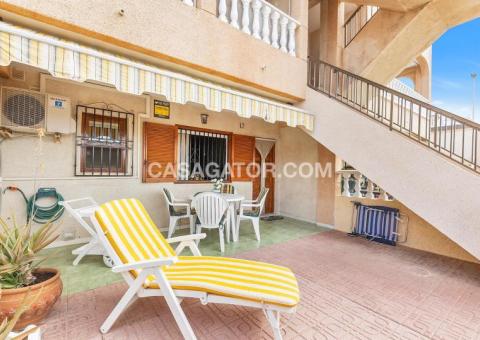 Apartment with 2 bedrooms and 1 bathrooms in La Mata, Alicante