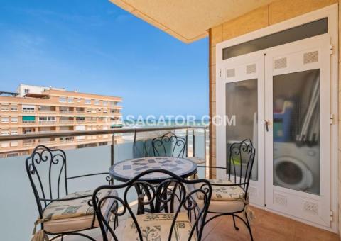 Apartment with 2 bedrooms and 2 bathrooms in La Mata, Alicante