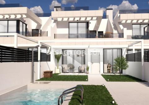 Semi detached with 3 bedrooms and 3 bathrooms in Rojales, Alicante