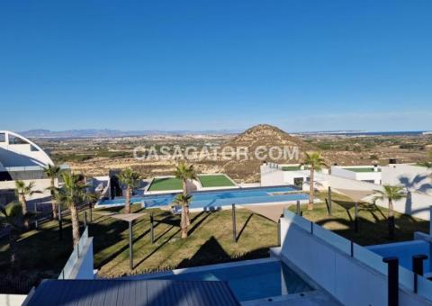 Penthouse with 3 bedrooms and 2 bathrooms in Rojales, Alicante