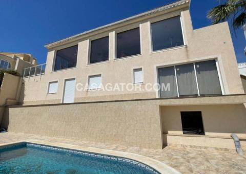Villa with 3 bedrooms and 3 bathrooms in Ciudad Quesada, Alicante