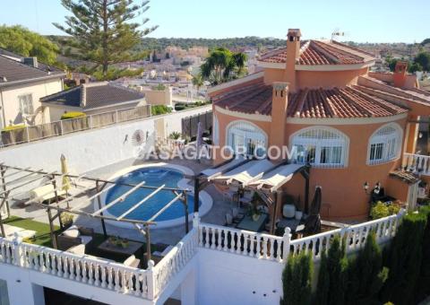 Villa with 3 bedrooms and 2 bathrooms in Rojales, Alicante