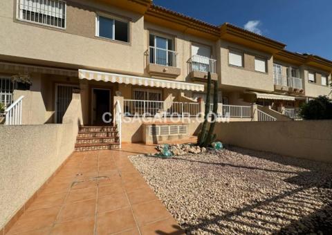 Townhouse with 3 bedrooms and 2 bathrooms in Rojales, Alicante