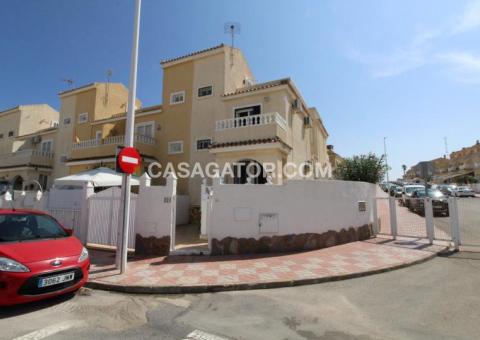 Semi detached with 2 bedrooms and 2 bathrooms in Gran Alacant, Alicante