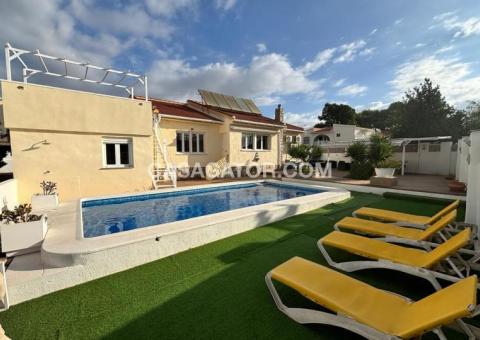 Villa with 6 bedrooms and 3 bathrooms in Ciudad Quesada, Alicante