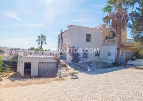 Semi detached with 2 bedrooms and 1 bathrooms in Algorfa, Alicante