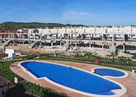 Apartment with 2 bedrooms and 2 bathrooms in Vistabella, Alicante