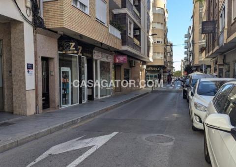 Commercial with 0 bedrooms and 0 bathrooms in Torrevieja, Alicante