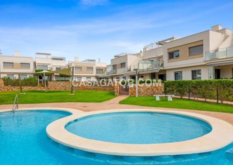 Apartment with 2 bedrooms and 2 bathrooms in Vistabella, Alicante