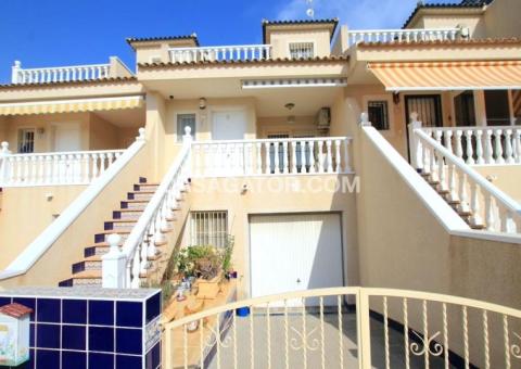 Townhouse with 3 bedrooms and 2 bathrooms in Benijófar, Alicante