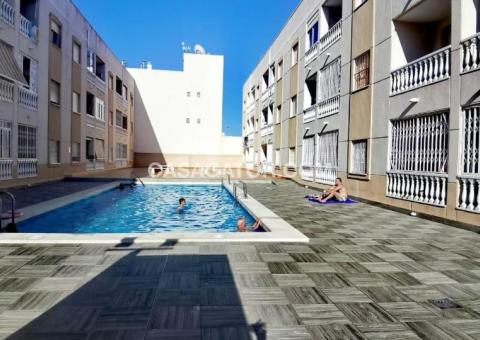 Penthouse with 1 bedrooms and 1 bathrooms in Torrevieja, Alicante