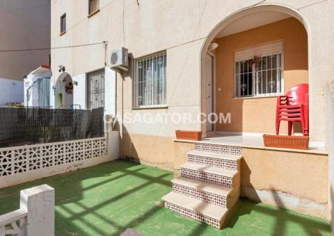 Apartment with 1 bedrooms and 1 bathrooms in Torrevieja, Alicante