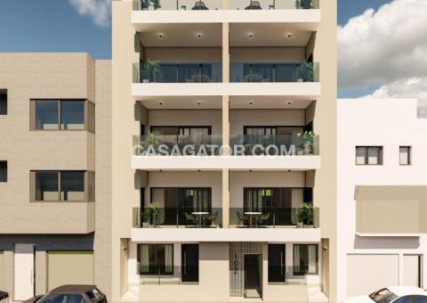 Apartment with 3 bedrooms and 2 bathrooms in Guardamar del Segura, Alicante