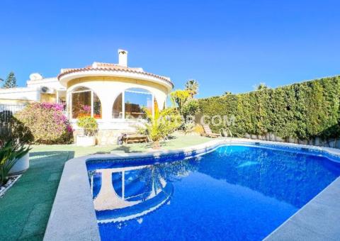 Villa with 3 bedrooms and 2 bathrooms in Ciudad Quesada, Alicante