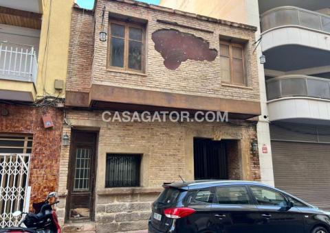 Commercial with 0 bedrooms and 0 bathrooms in Torrevieja, Alicante