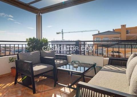 Apartment with 3 bedrooms and 2 bathrooms in Torrevieja, Alicante