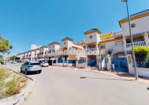 Bungalow with 2 bedrooms and 1 bathrooms in Guardamar del Segura, Alicante