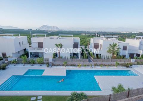 Apartment with 2 bedrooms and 2 bathrooms in Algorfa, Alicante