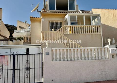 Villa with 5 bedrooms and 3 bathrooms in Ciudad Quesada, Alicante