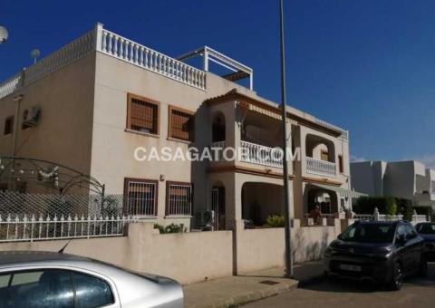 Apartment with 2 bedrooms and 1 bathrooms in Daya Vieja, Alicante