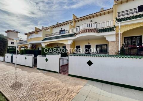 Villa with 3 bedrooms and 2 bathrooms in Ciudad Quesada, Alicante