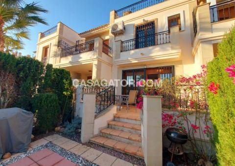 Townhouse with 2 bedrooms and 2 bathrooms in Algorfa, Alicante