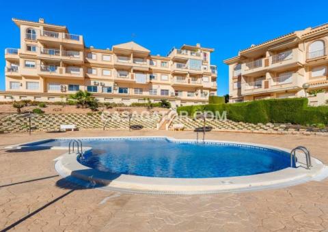 Apartment with 3 bedrooms and 2 bathrooms in Dehesa de Campoamor, Alicante