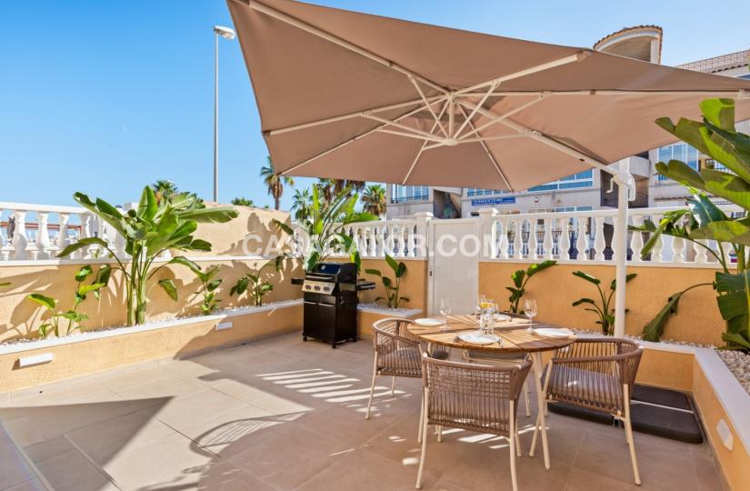 Townhouse with 2 bedrooms and 1 bathrooms in Orihuela Costa, Alicante