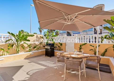 Townhouse with 2 bedrooms and 1 bathrooms in Orihuela Costa, Alicante