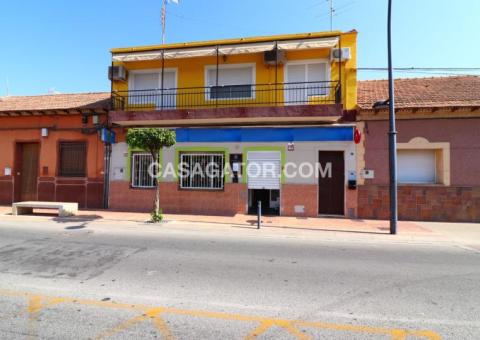 Commercial with 0 bedrooms and 2 bathrooms in Formentera del Segura, Alicante