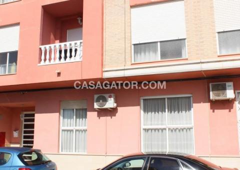 Apartment with 3 bedrooms and 2 bathrooms in Rafal, Alicante