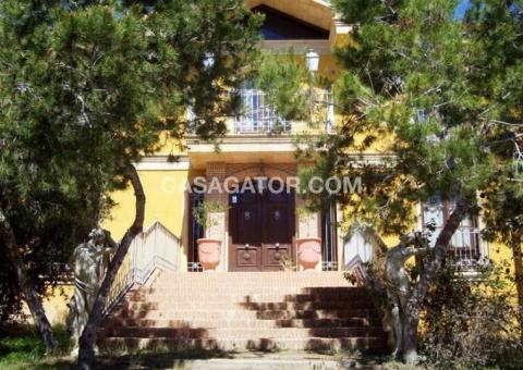 Finca with 4 bedrooms and 2 bathrooms in Ciudad Quesada, Alicante